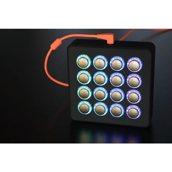 DJ TECHTOOLS- Midi Fighter Spectra White